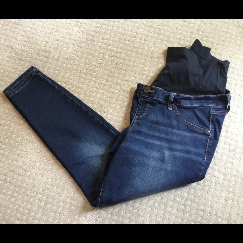 Maternity skinny jeans/jeggings